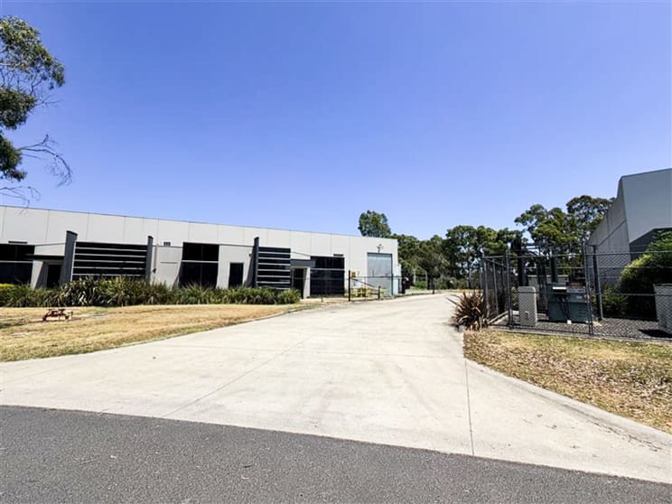 Click to view all images 18-20 Ventura Place Dandenong VIC 3175 - Image 3
