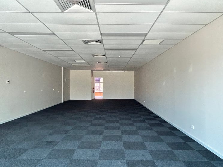 Click to view all images 2/18 Lonsdale Street Braddon ACT 2612 - Image 3