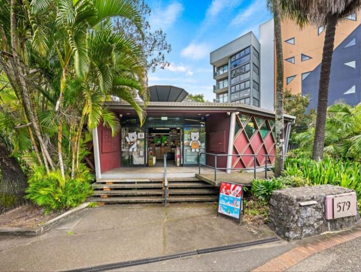 Click to view all images 579 Coronation Drive Toowong QLD 4066 - Image 2