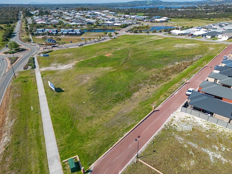 Lot 954/Cnr Lower King Road & Stranmore Boulevard Bayonet Head WA 6330 - Image 2