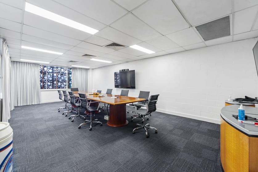 3/42 Cavendish Road Coorparoo QLD 4151 - Image 5