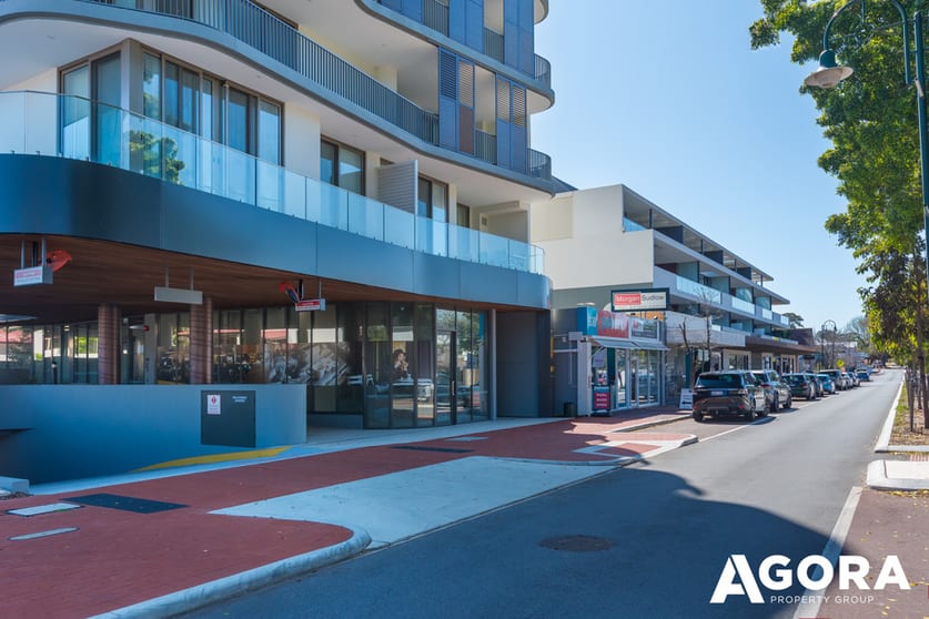Click to view all images 1/95 Waratah Avenue Dalkeith WA 6009 - Image 3