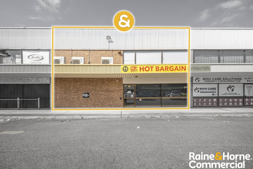 Click to view all images Unit 11/5 Hollylea Road Leumeah NSW 2560 - Image 1