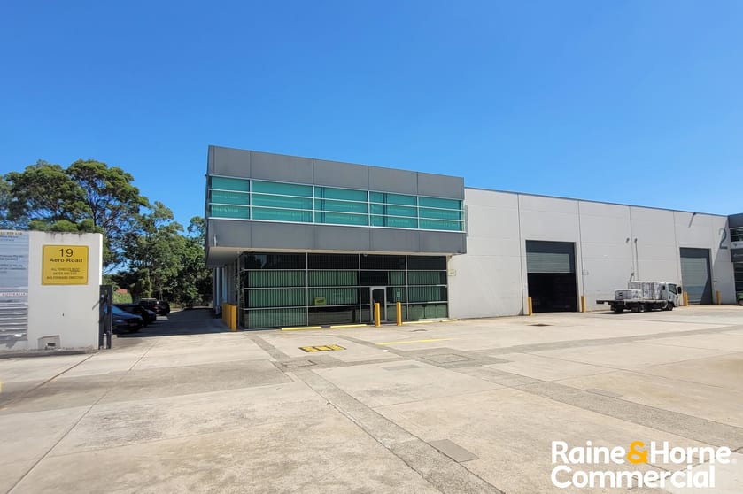 Unit 1/19 Aero Road Ingleburn NSW 2565 - Image 2