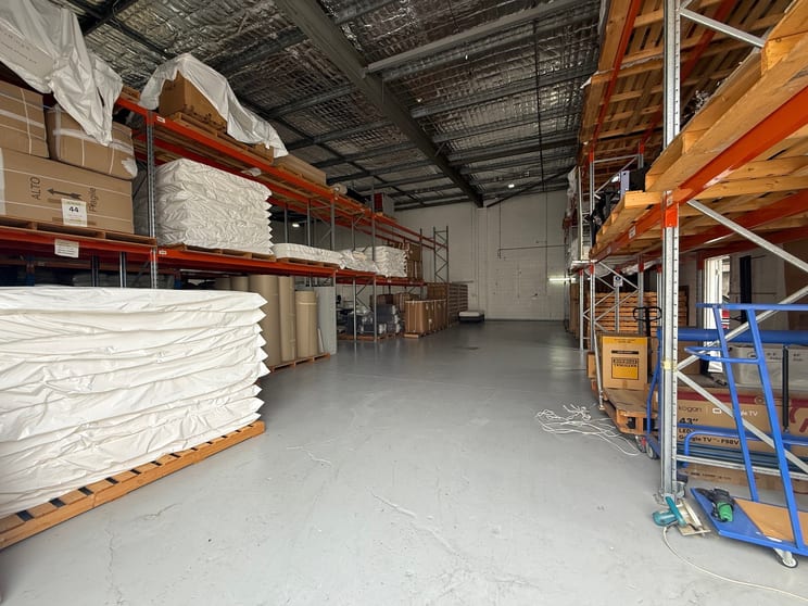 2/4 Barrinia Street Slacks Creek QLD 4127 - Image 3
