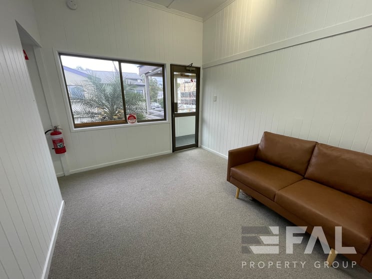 Suite 1/103 Verney Road W Graceville QLD 4075 - Image 1