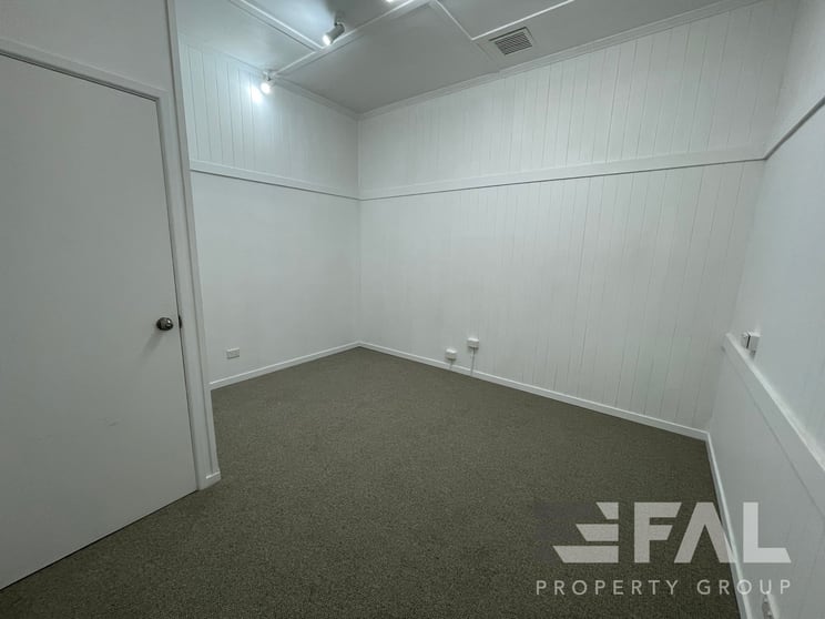 Suite 1/103 Verney Road W Graceville QLD 4075 - Image 2