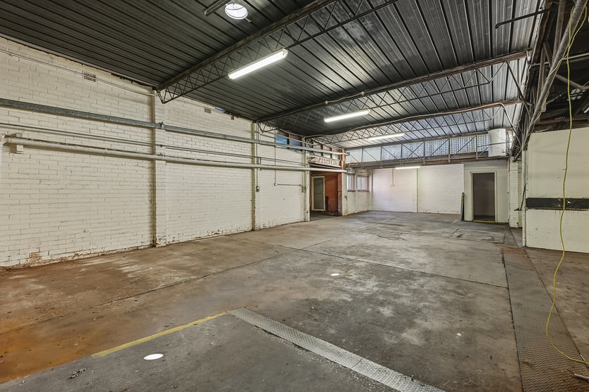 Click to view all images 36 Bathurst Road Orange NSW 2800 - Image 3