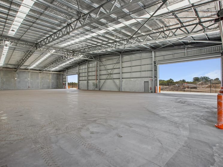 10 Mervyn St Stake Hill WA 6181 - Image 3