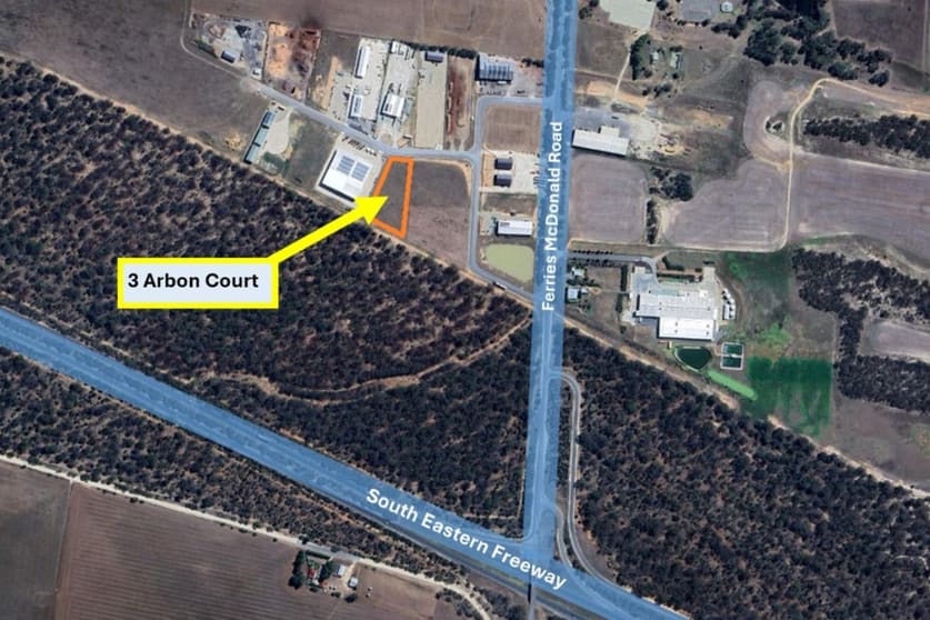 Units 2, 3 & 4/3 Arbon Court Monarto South SA 5254 - Image 2