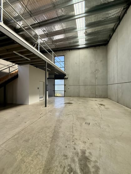 1/1 Millers Road Brooklyn VIC 3012 - Image 5