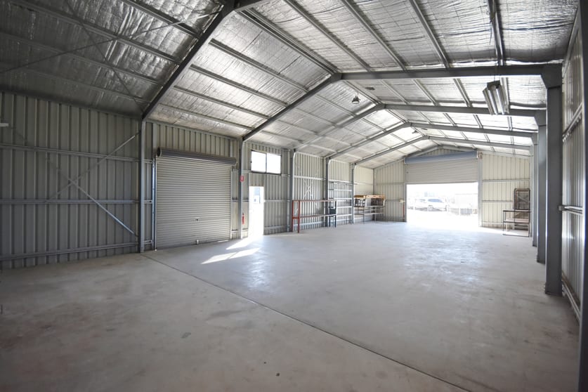 Click to view all images 5/1014 Nowra Street North Albury NSW 2640 - Image 3