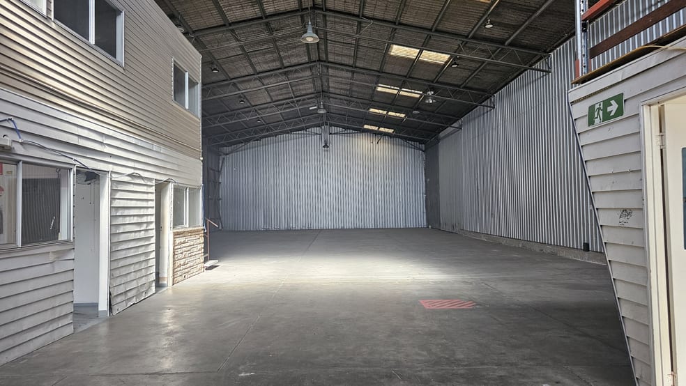 Click to view all images 40 Violet Street, aka 51 Bunya Street Eagle Farm QLD 4009 - Image 2