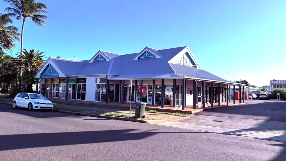 Click to view all images 2a/15 See Street Bargara QLD 4670 - Image 2