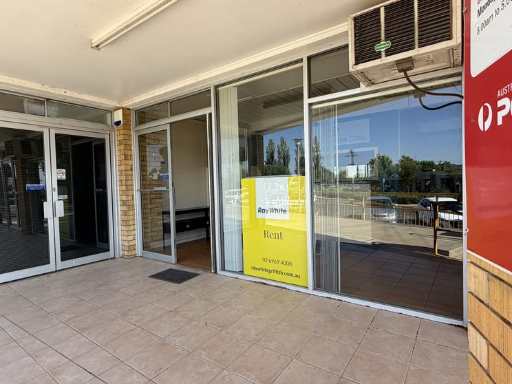 2/18-20 Probert Avenue Griffith NSW 2680 - Image 2