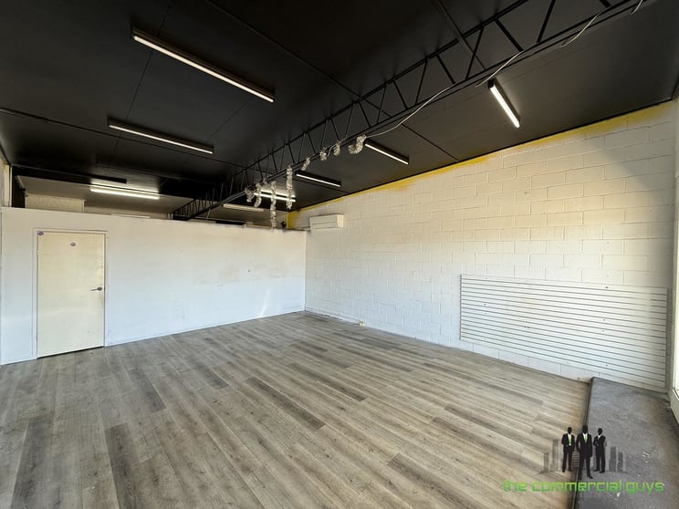 Click to view all images 1/79-81 Anzac Ave Redcliffe QLD 4020 - Image 2