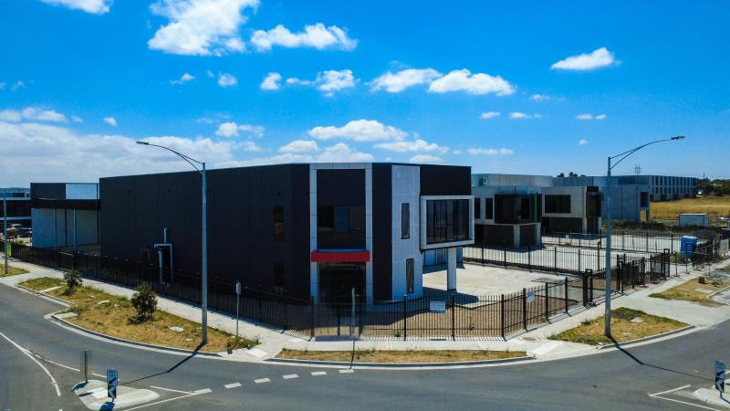 Click to view all images 1 Pelly Court Epping VIC 3076 - Image 1