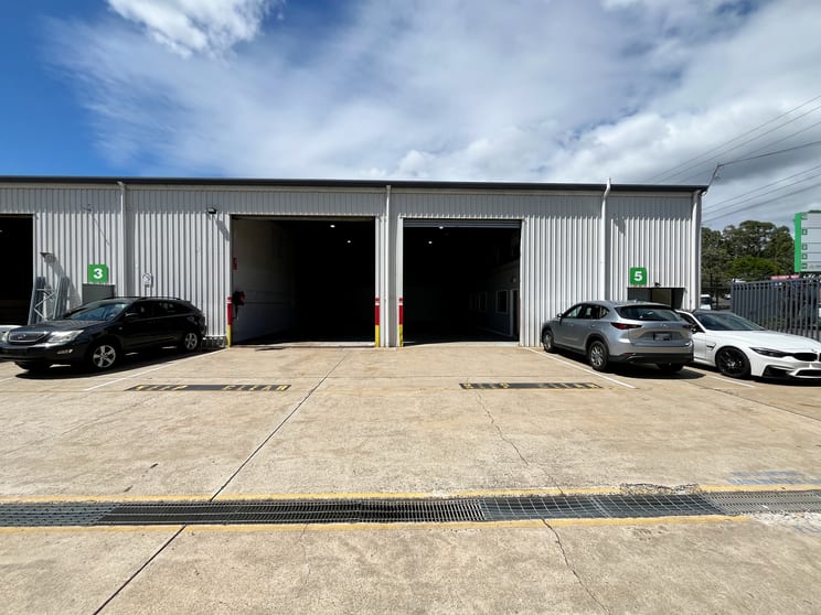 5/677 Pine Ridge Road Runaway Bay QLD 4216 - Image 3