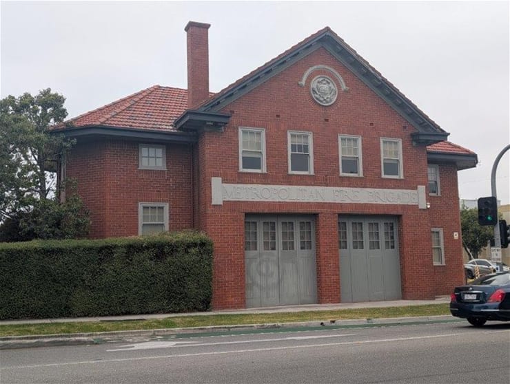 Click to view all images 330 Hampshire Road Sunshine VIC 3020 - Image 1