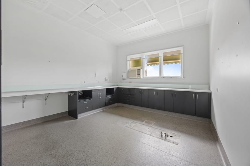 33 Lydiard Street South Ballarat Central VIC 3350 - Image 2
