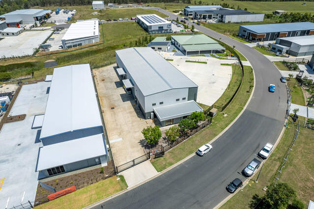 37 Spitfire Place Rutherford NSW 2320 - Image 2