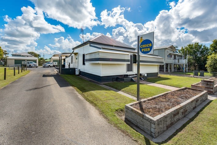 Click to view all images 13 goodwin street Bundaberg QLD 4670 - Image 1