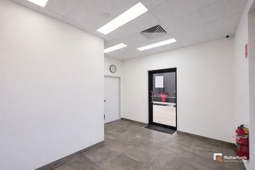 34 Peterpaul Way Truganina VIC 3029 - Image 2