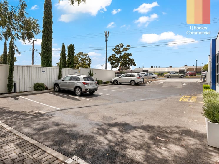 4 Valiant Road Holden Hill SA 5088 - Image 2