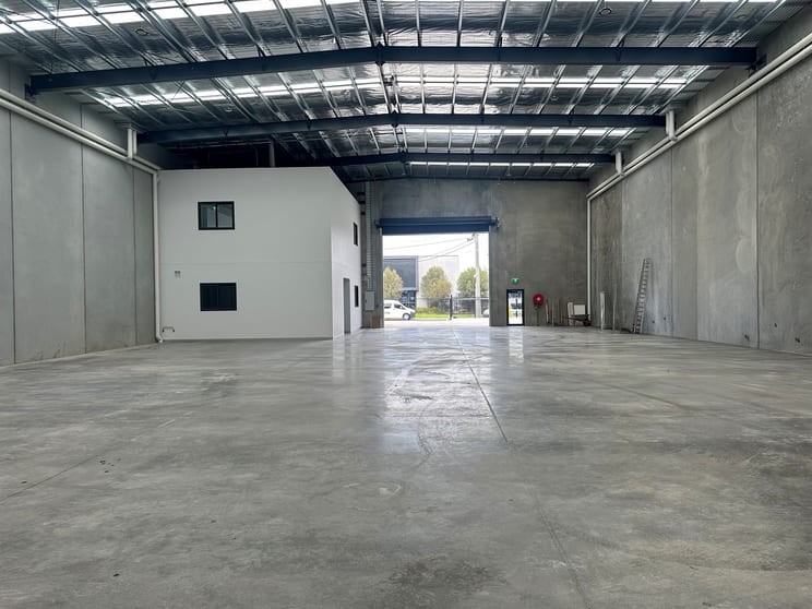 15 Ponting Street Williamstown VIC 3016 - Image 2
