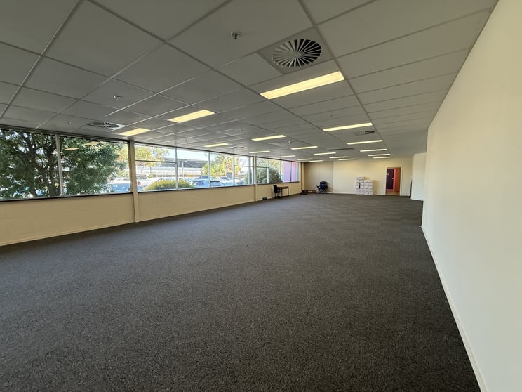 Unit 1/18 Nyrang Street Fyshwick ACT 2609 - Image 3