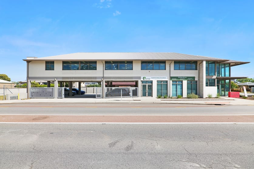 Click to view all images Unit 4/163 Wright Street Kewdale WA 6105 - Image 2