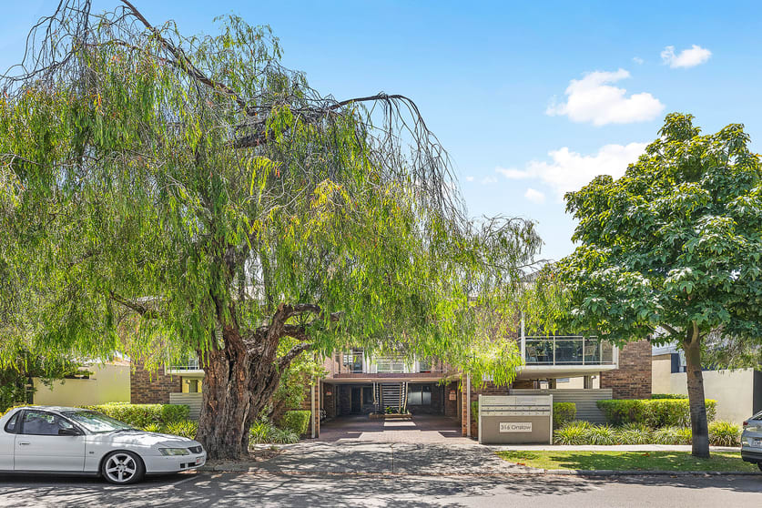 Click to view all images 2/316 Onslow Road Shenton Park WA 6008 - Image 1