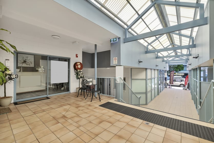 Click to view all images 6a/60-62 Landsborough Parade Golden Beach QLD 4551 - Image 3