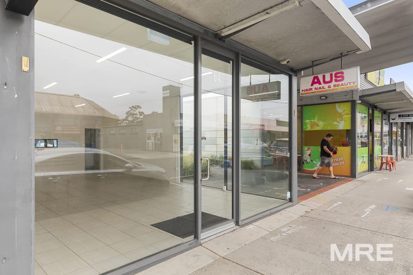 Click to view all images 64 John Street Pakenham VIC 3810 - Image 3
