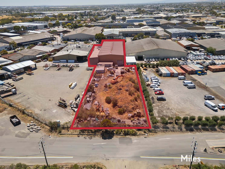 18-20 Malua Street Reservoir VIC 3073 - Image 2