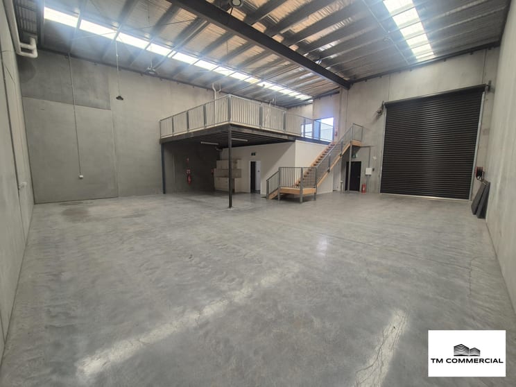 Click to view all images 3/15 Suffolk Street Rosebud VIC 3939 - Image 3