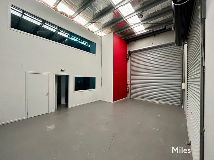 10/53-55 McClure Street Thornbury VIC 3071 - Image 3