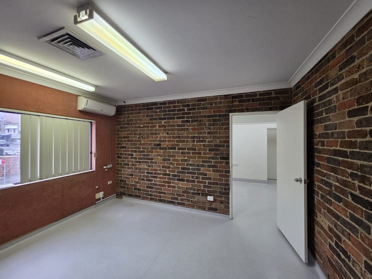 Click to view all images 2 & 3/1020 Victoria Road West Ryde NSW 2114 - Image 3