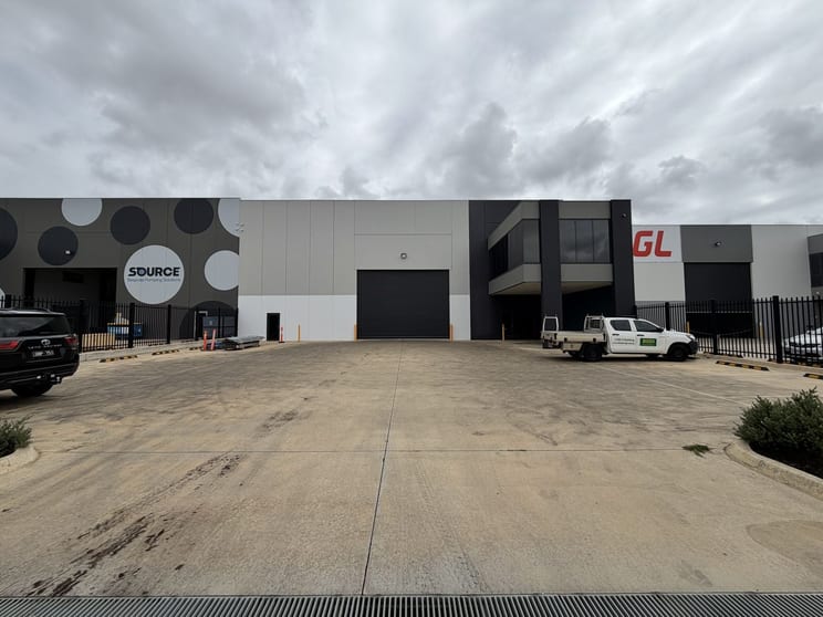 20 Peterpaul Way Truganina VIC 3029 - Image 3