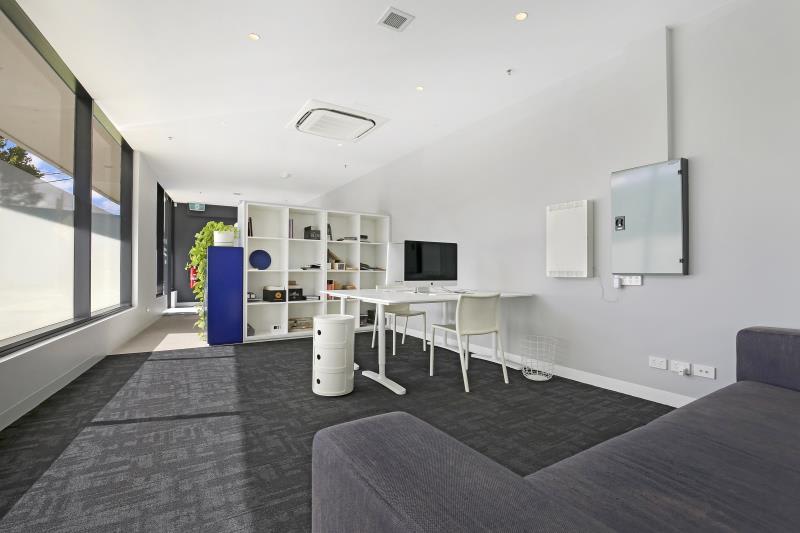 Click to view all images 525 Mt Alexander Road Moonee Ponds VIC 3039 - Image 1