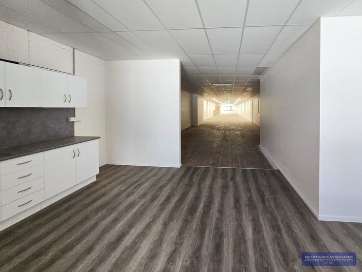 Click to view all images Rockhampton QLD 4701 - Image 3