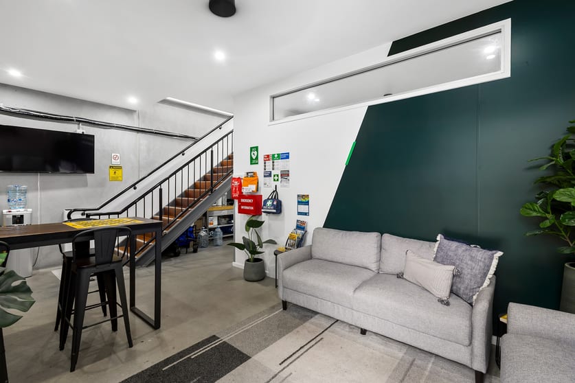 Click to view all images 3/37 McDonald Road Windsor QLD 4030 - Image 2