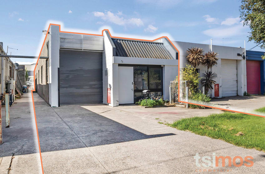 1 Nicholls Court Mordialloc VIC 3195 - Image 1