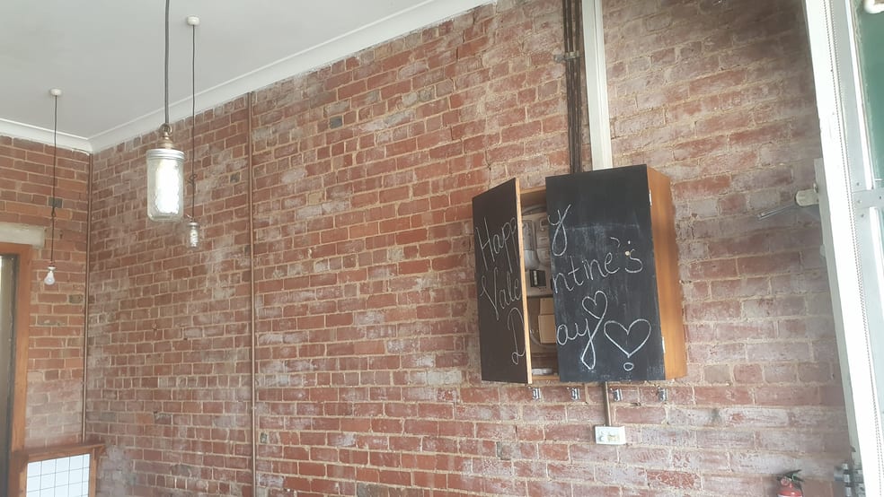 Click to view all images 206 Mt Alexander Road Travancore VIC 3032 - Image 2