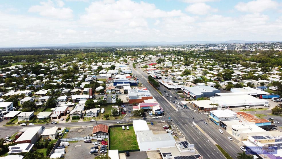 2&3/199 Musgrave Street Berserker QLD 4701 - Image 2