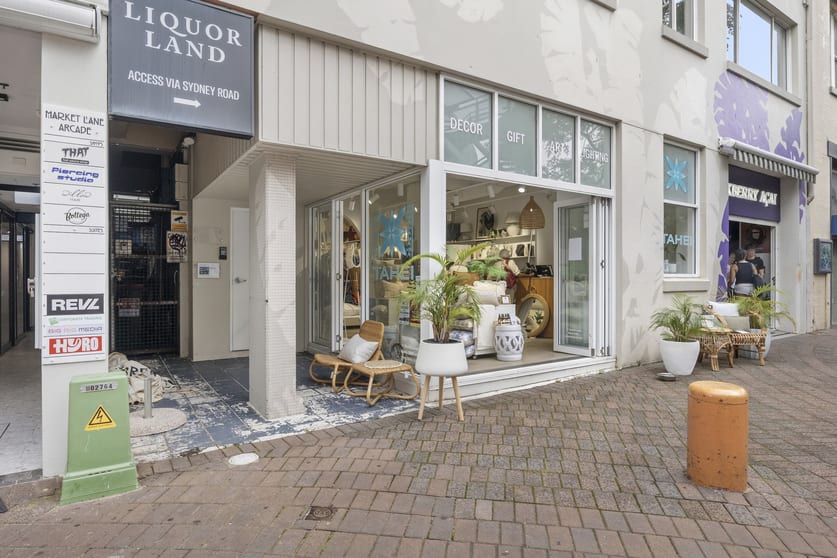 Click to view all images 11 Market Lane Manly NSW 2095 - Image 1