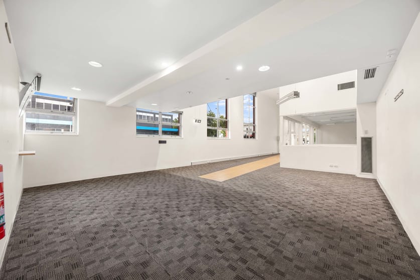 Click to view all images 329 Sturt Street Ballarat Central VIC 3350 - Image 2
