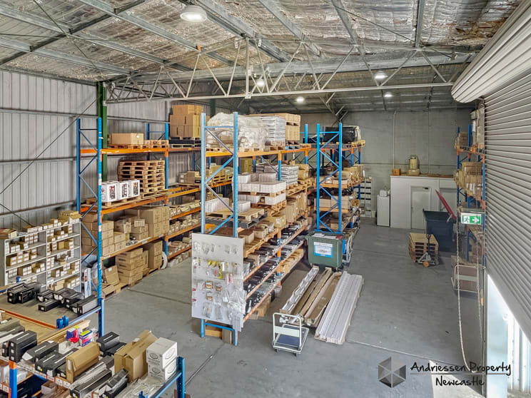 Click to view all images 3/100 Munibung Road Cardiff NSW 2285 - Image 2