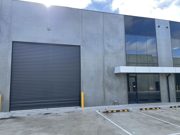 Click to view all images Unit 44/5 Scanlon Dr Epping VIC 3076 - Image 1