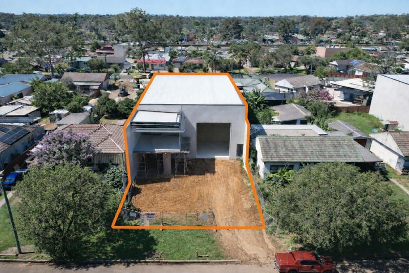 Click to view all images Warehouse & Office/18 Liverpool Street Ingleburn NSW 2565 - Image 2